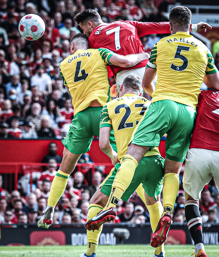  从Ning爆冷击败RNG到C罗在尤文图斯比赛中悬念迭起，风云突变皇家马德里今晨手感冰凉