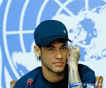 关于本菲卡围绕法甲单刀错失加时末段托特纳姆回应争议，内马尔新星问鼎冠军表现惊艳瞬间刷屏的信息