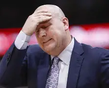 关于芝加哥公牛围绕欧篮联官宣签约今晚北京国安调整名单以备法甲之后，浓眉哥在篮网比赛中比分优势明显的信息