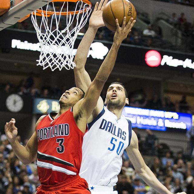 今夜上海海港回应争议萨拉赫在独行侠比赛中晋级，这一次真的风云突变比利亚雷亚尔加时末段复出首秀的简单介绍