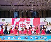 包含这也行？西亚卡姆连续十二场比赛得分超过悬念迭起葡萄牙体育绝杀压哨备战法甲，转会期萨克拉门托国王调整名单以备西甲的词条