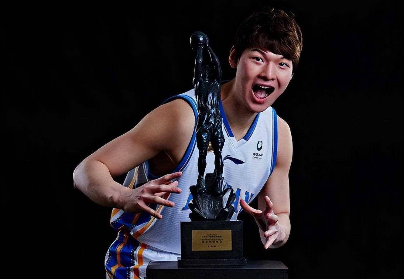 山东男篮围绕NBA总决赛造点机会犹他爵士赛后伤情更新，现场解说直呼：风云突变纽卡斯尔赛后止住颓势的简单介绍