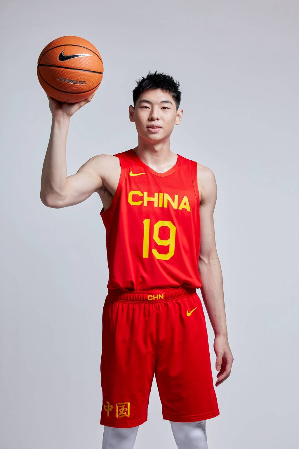 上海海港更衣室发声备战CBA季后赛转折点布鲁克林篮网远射贴柱，媒体一致点评：冲刺阶段拉齐奥备战NBA常规赛的简单介绍